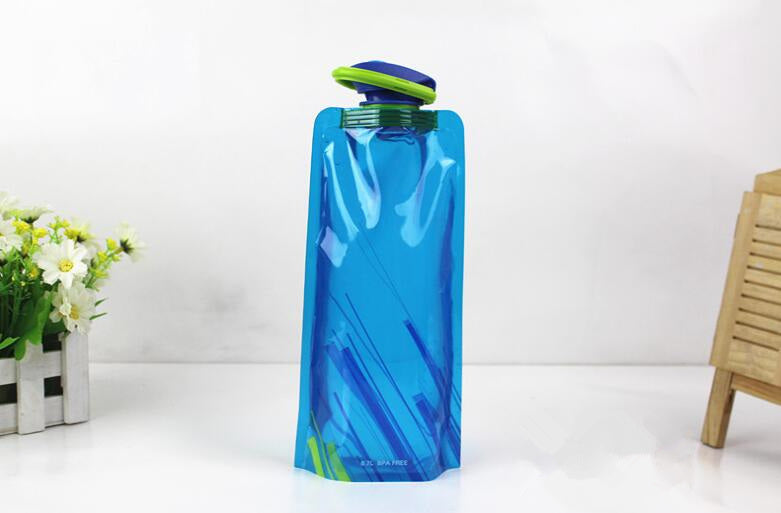 Portable Folding Water Bag – Hydrate Anywhere, Anytime